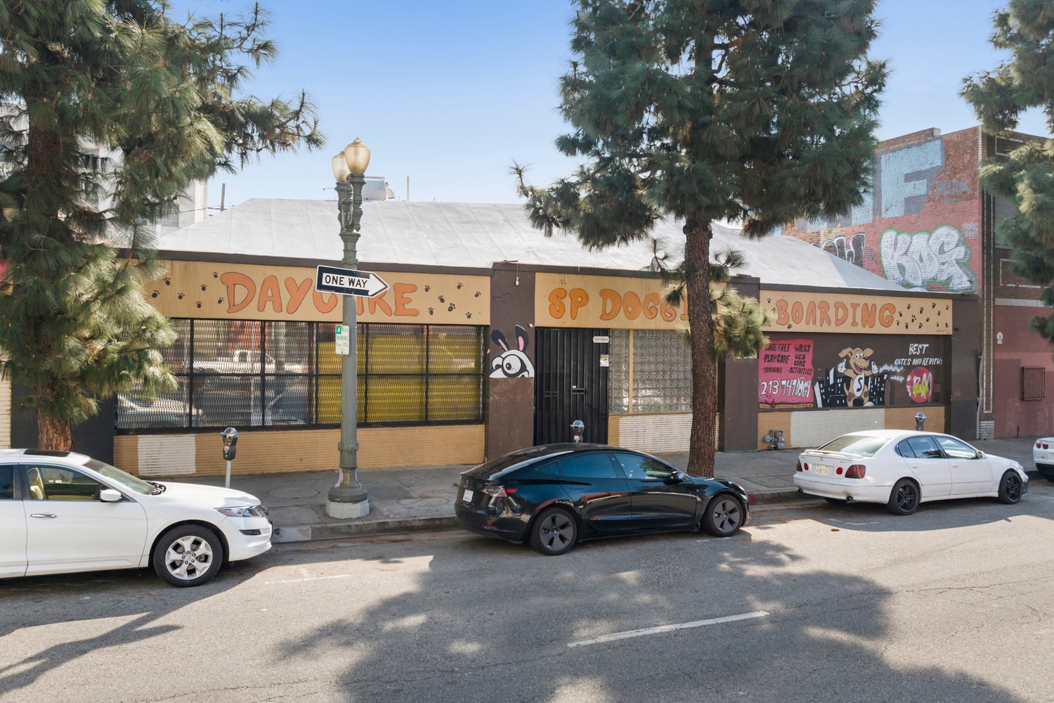 1326 S Grand Ave, Los Angeles, CA for Sale