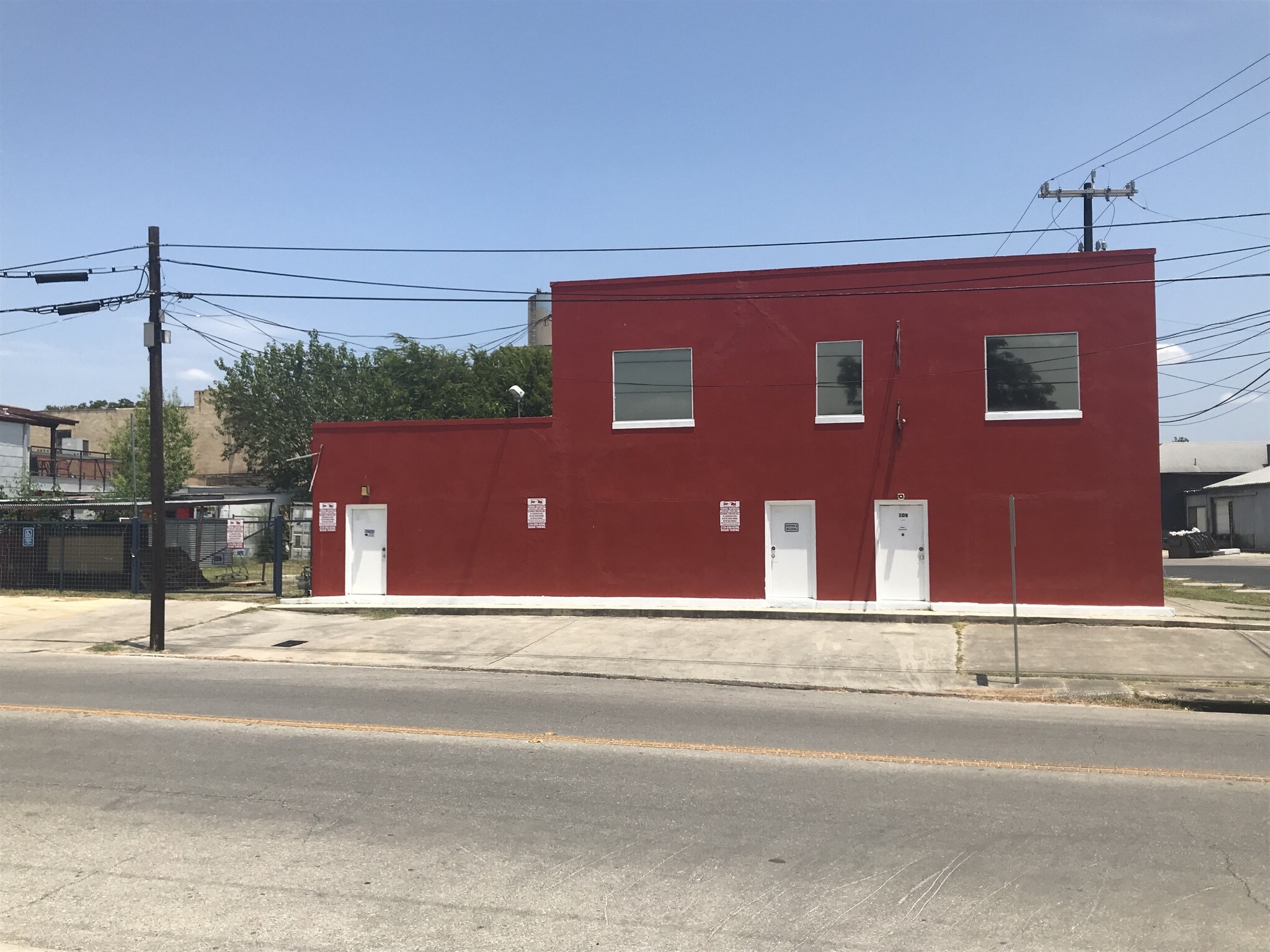 109 W Grayson St, San Antonio, TX for Sale