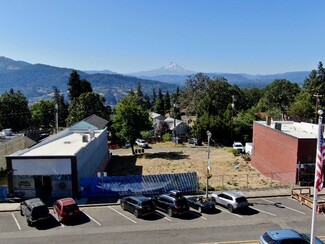 White Salmon, WA Commercial - 121 E Jewett Blvd