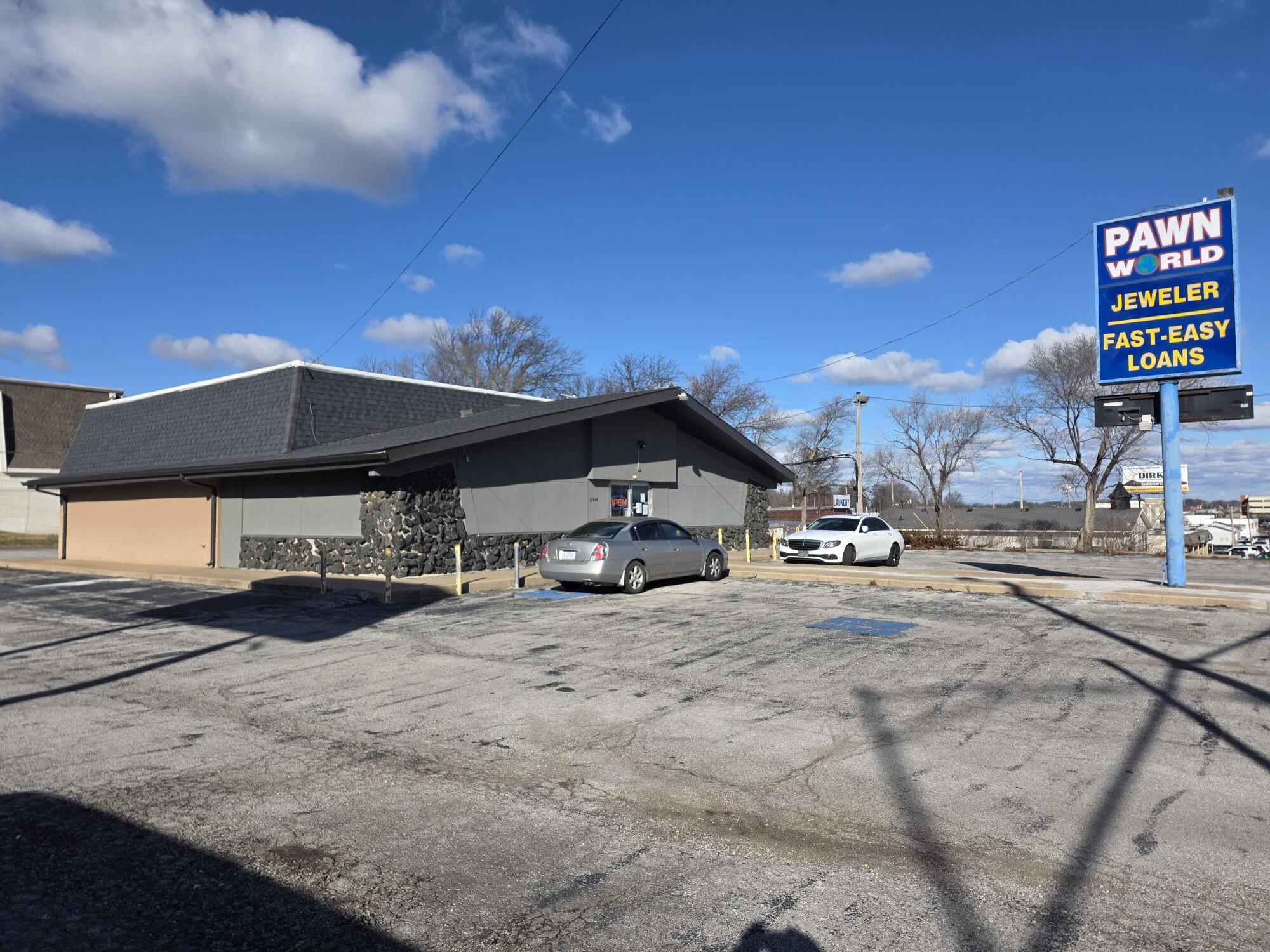 12804 Us-71 Hwy, Grandview, MO for Sale