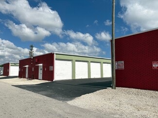 Oakland Park, FL Self-Storage Facilities - 4800 NE 11th Ave