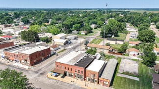Waverly, IL Retail - 223 N Pearl St