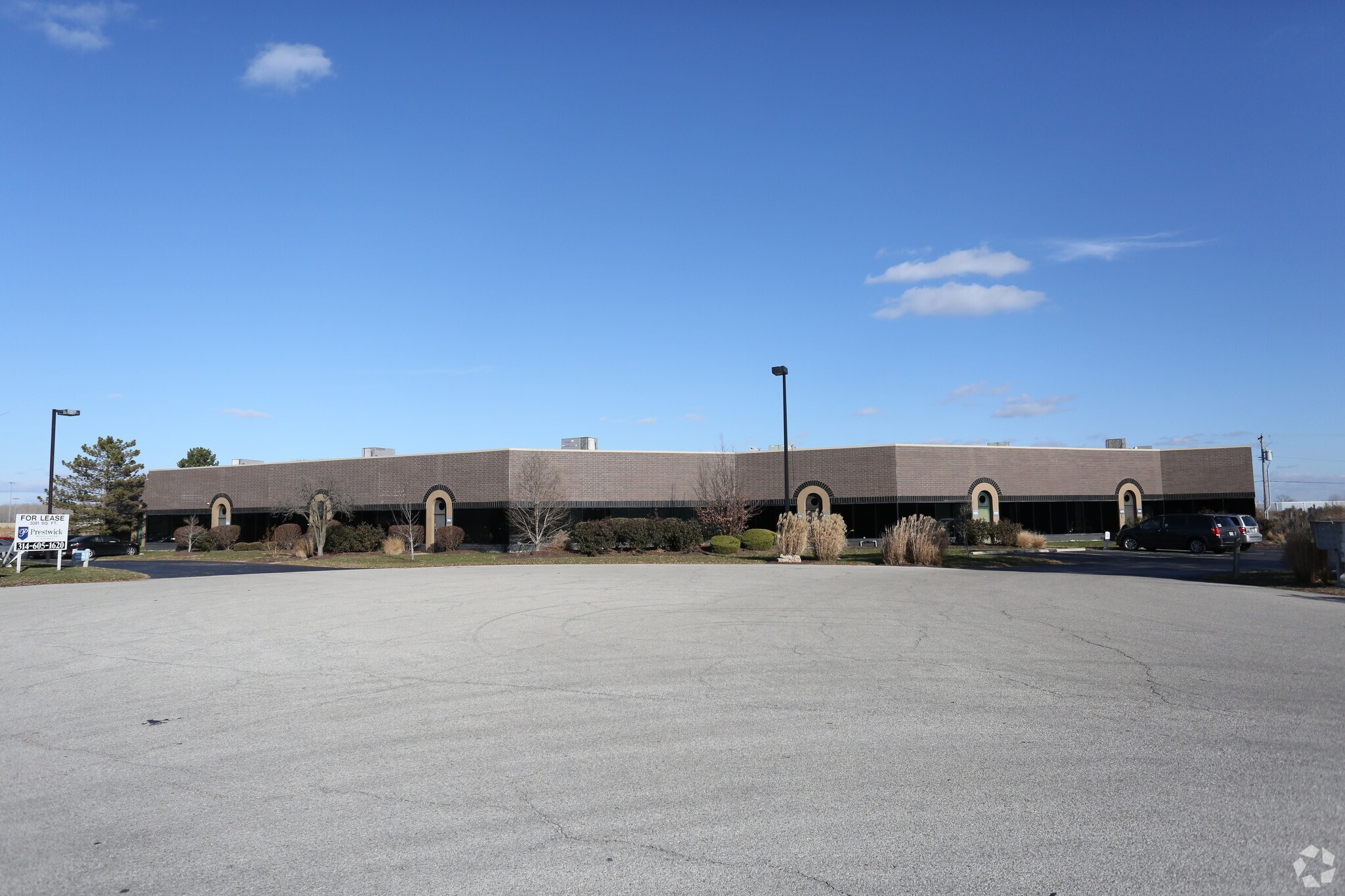 732-756 Goddard Ave, Chesterfield, MO for Sale