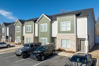 Hixson, TN Apartments - 7521 Middle Valley Rd