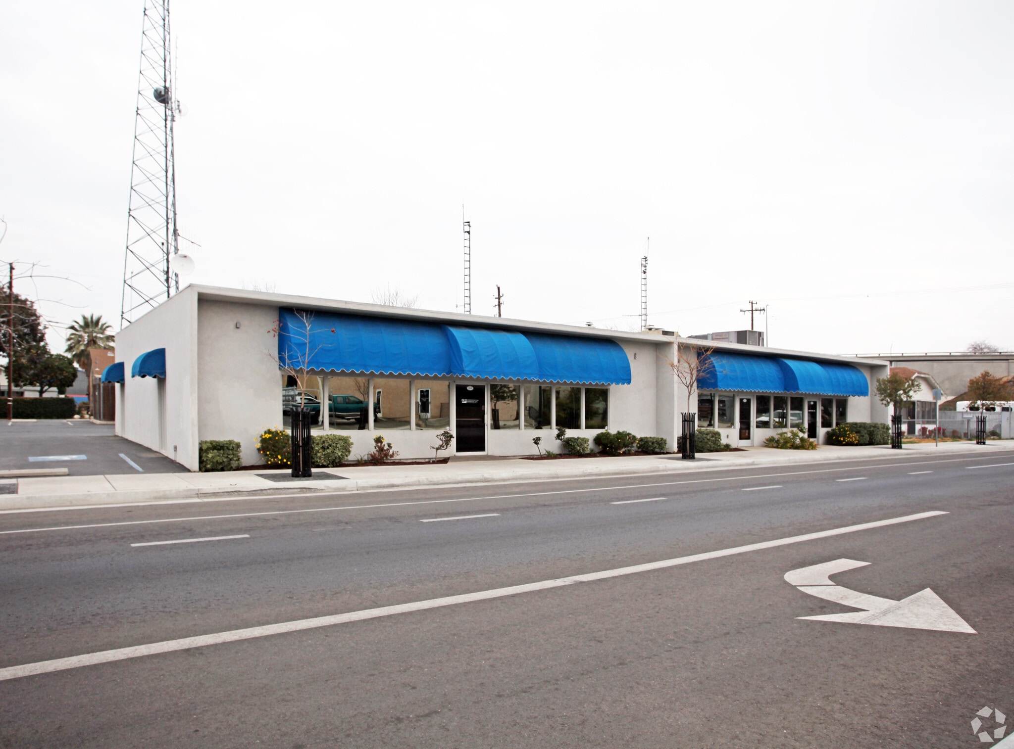 2315-2317 Q St, Bakersfield, CA for Rent
