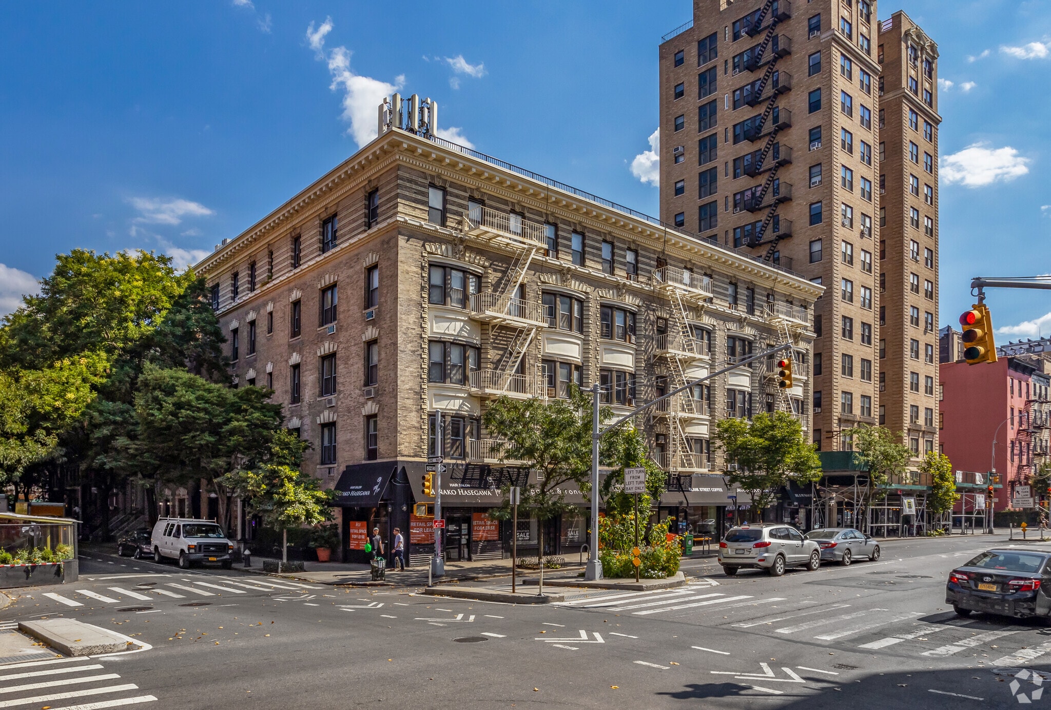 170-178 Ninth Ave, New York, NY for Rent