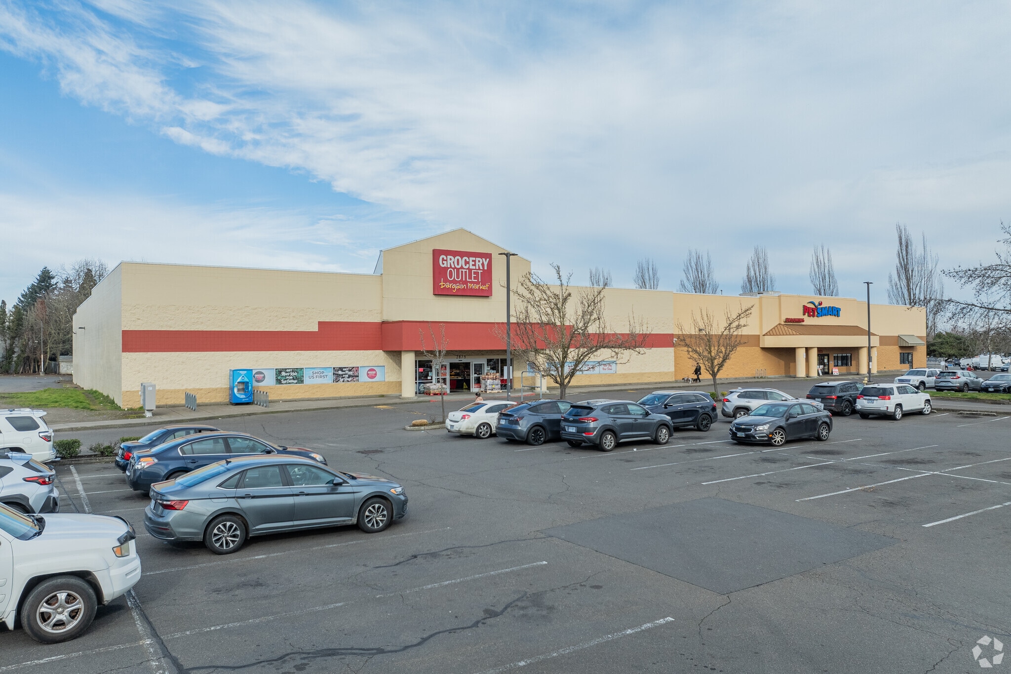 2925 Lancaster Dr NE, Salem, OR for Sale