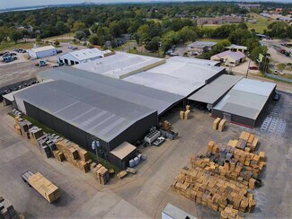 Baytown, TX Industrial - 600 S Main St