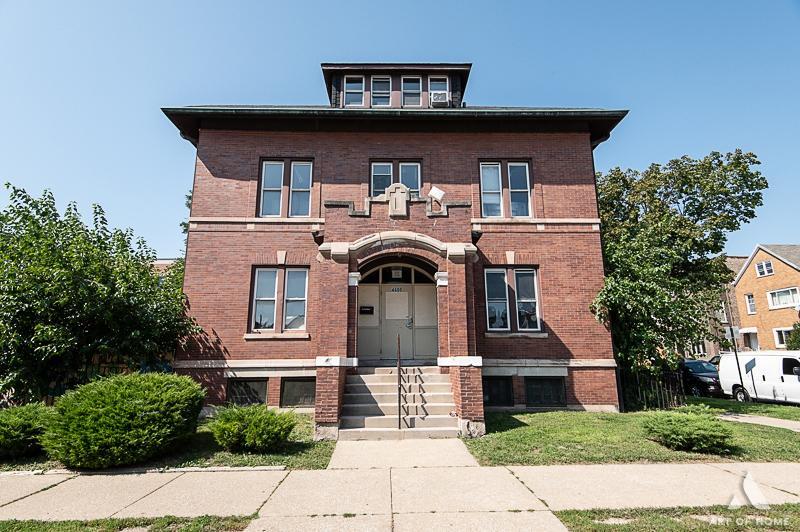 4600 S Honore St, Chicago, IL for Sale