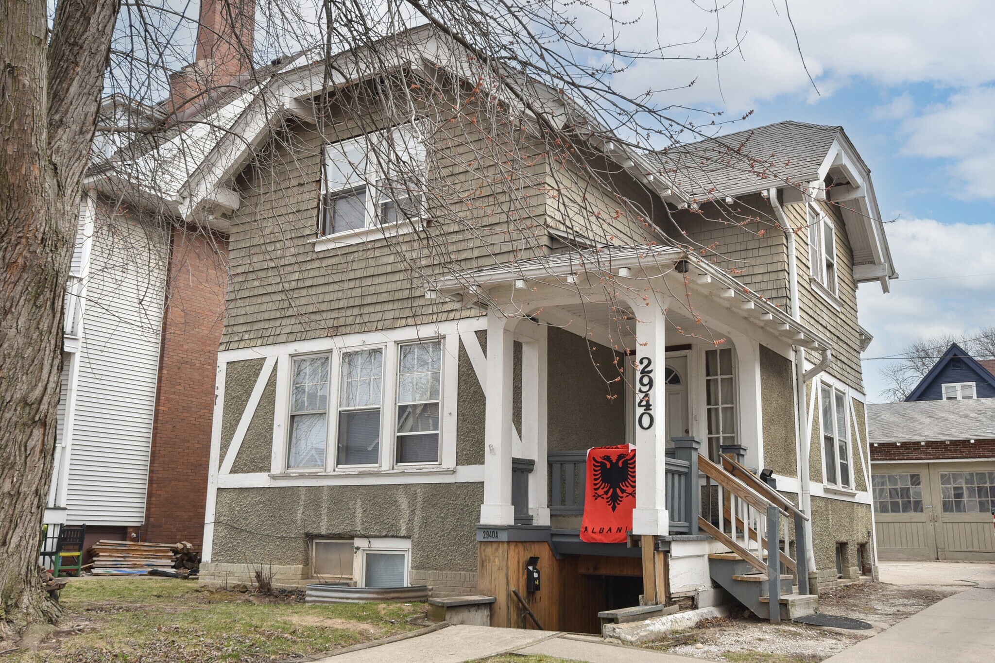 2940 N Maryland Ave, Milwaukee, WI for Sale