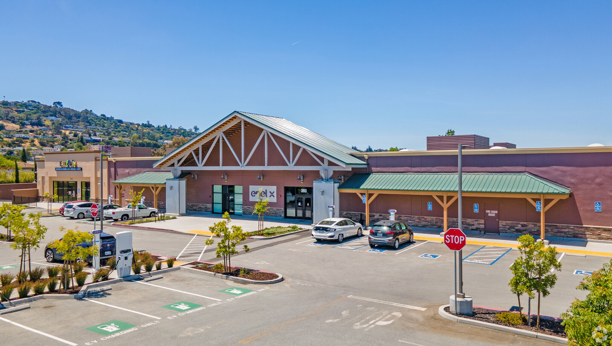 360-380 Industrial Rd, San Carlos, CA for Rent