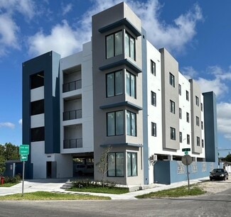 Hialeah, FL Apartments - 1091 E 17th St
