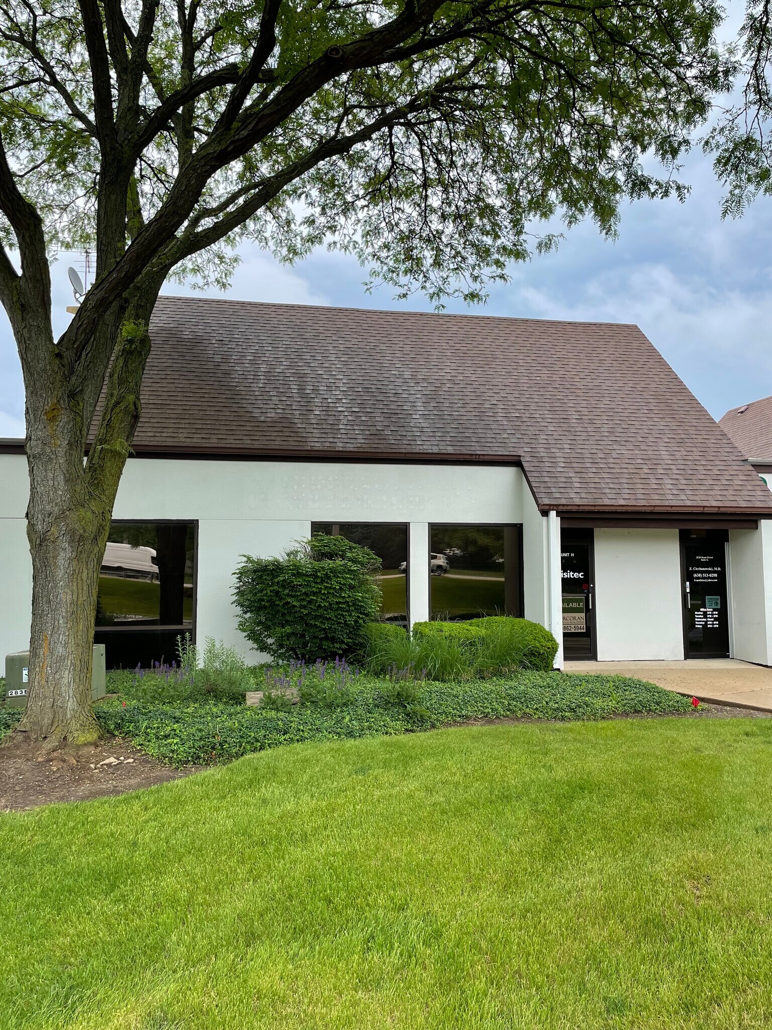2020 Dean St St Charles, IL 60174 Office Property for Lease on