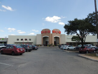 San Antonio, TX Retail - 2923-2951 Thousand Oaks Dr