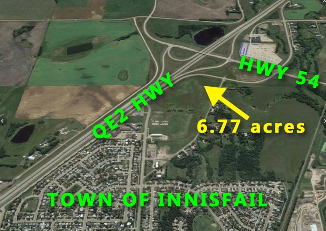 5601 Woodland, Innisfail, AB for Sale