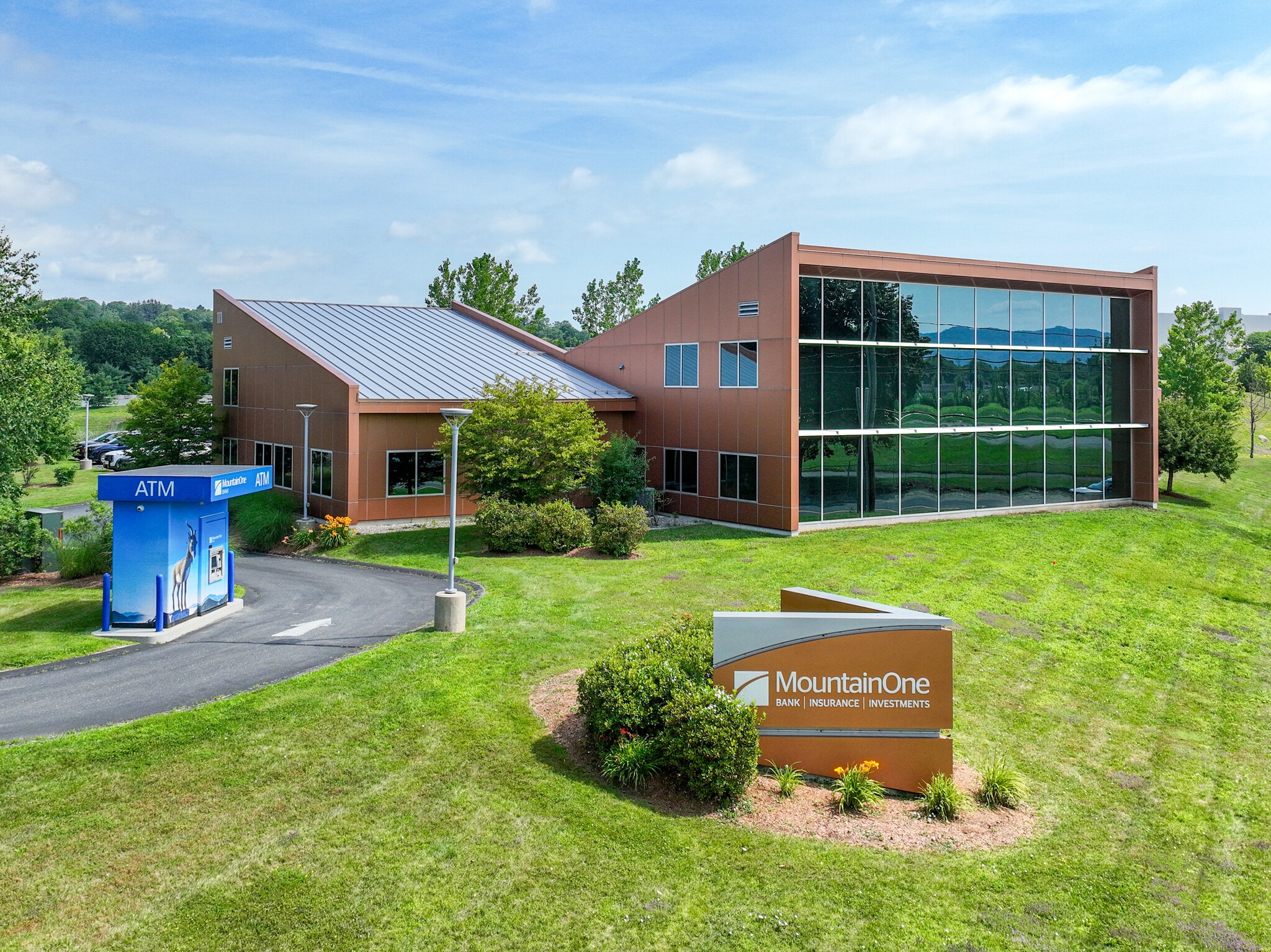 111 Silver Lake Blvd, Pittsfield, MA for Sale