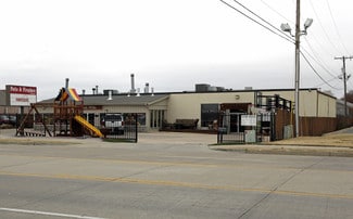 Tulsa, OK Retail - 8411 E 41st St Tulsa, OK Retail - 8411 E 41st St