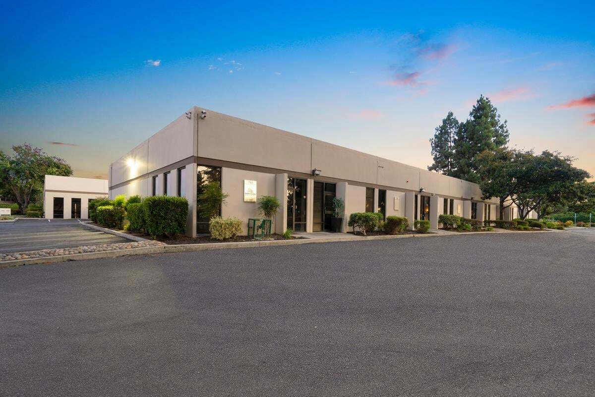 828-850 Charcot Ave, San Jose, CA for Rent