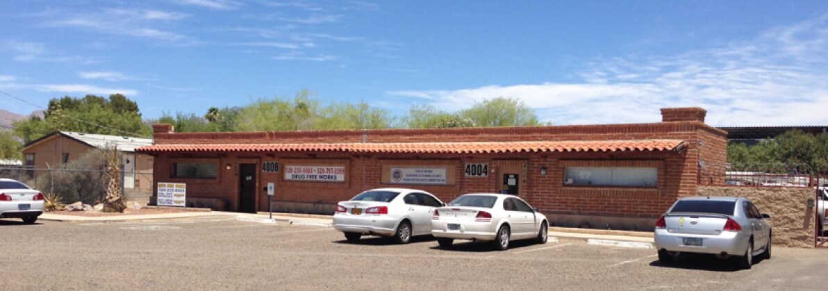4004-4006 N Romero Rd, Tucson, AZ for Sale