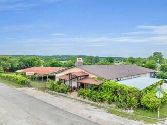 Clifton, TX Storefront - 903 S Avenue G