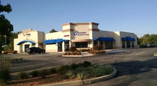 Syracuse, IN Office/Retail - 107 W Pickwick Dr