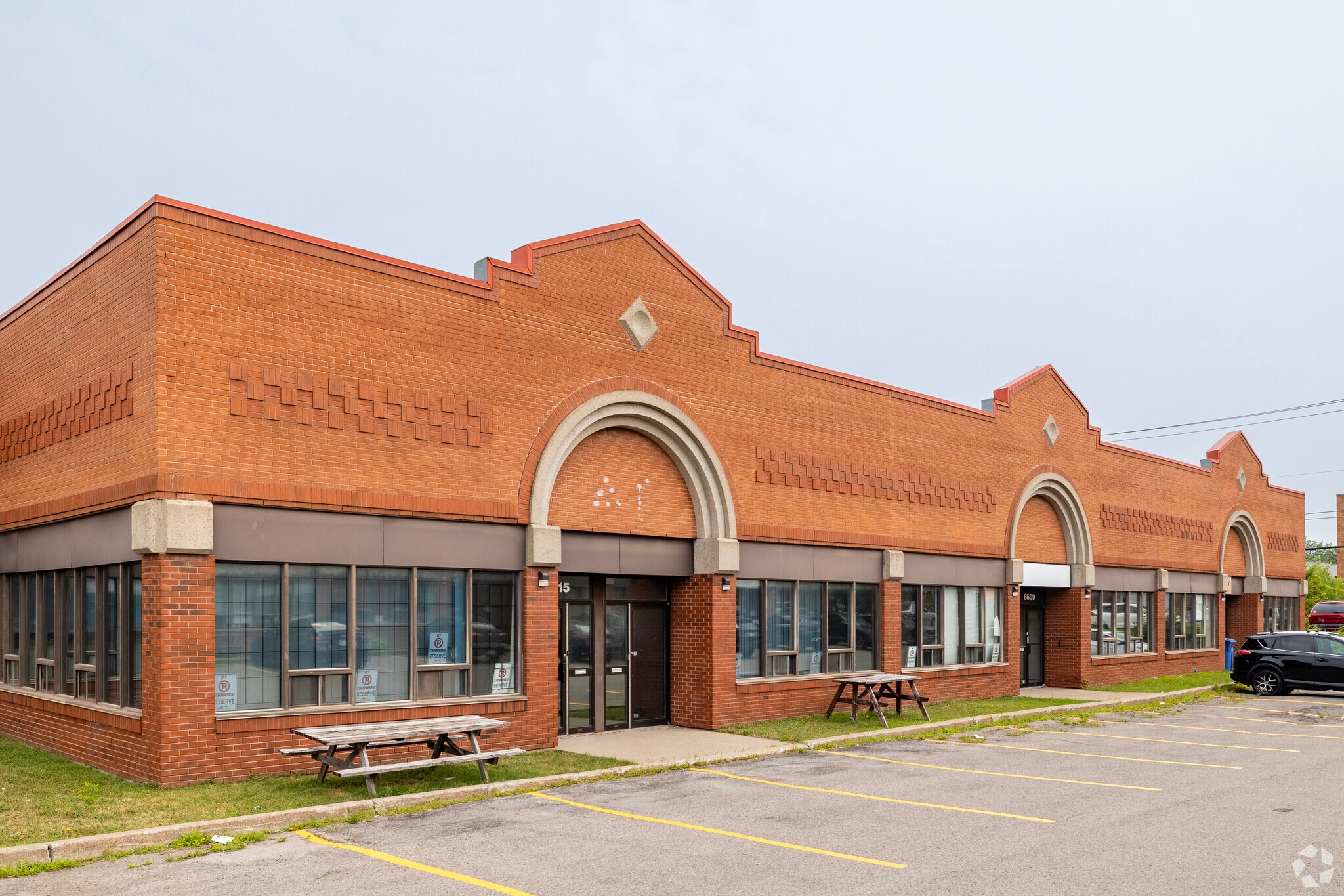 8605-8639 Ch Dalton, Mt Royal, QC for Rent