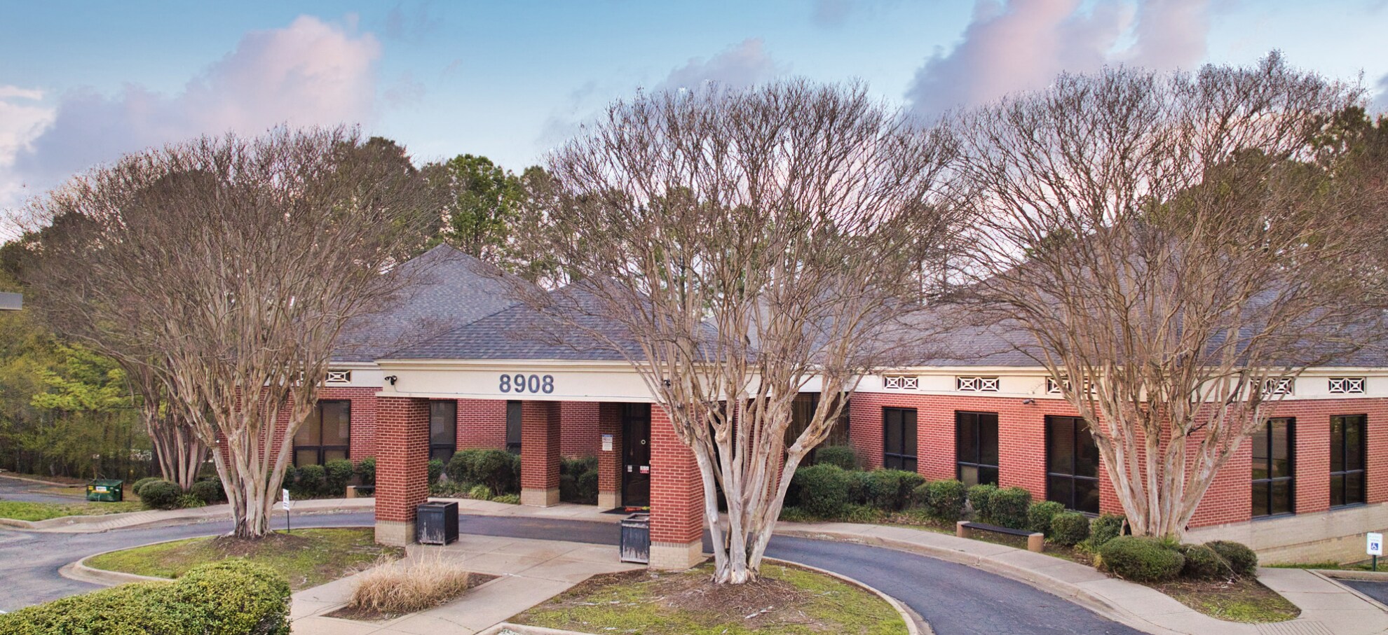 8908 Kanis Rd, Little Rock, AR for Rent