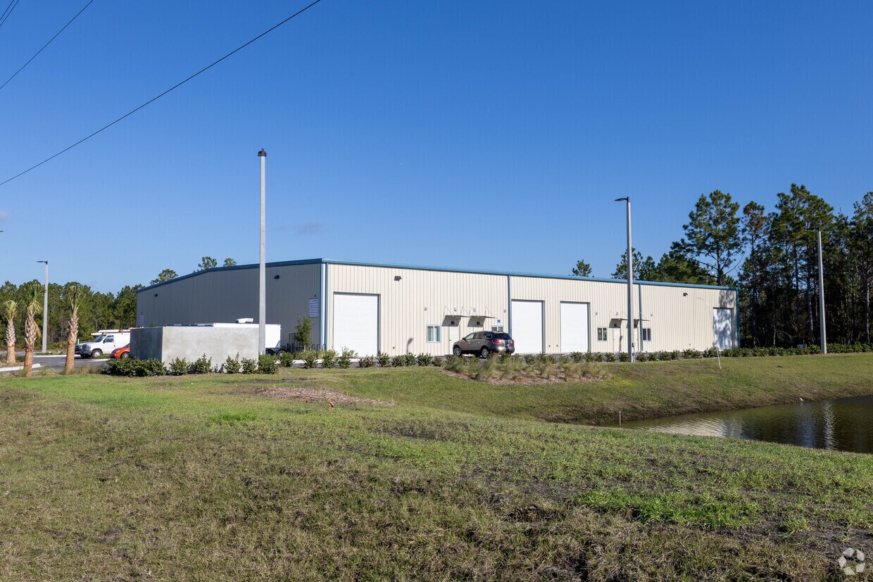 24 Hargrove Grade, Palm Coast, FL for Sale