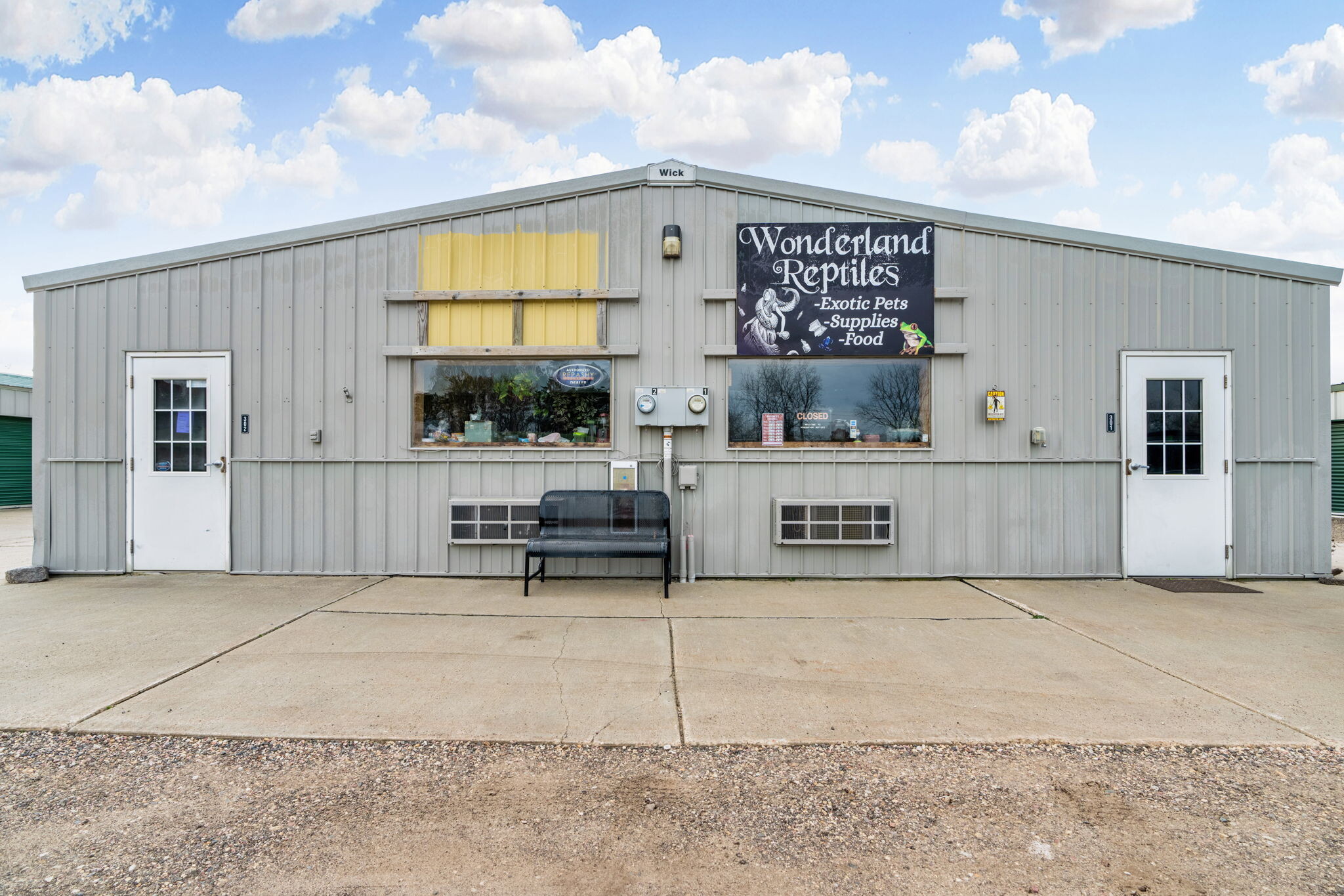 W5285 Highway 82, Mauston, WI for Rent