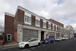 Coventry, WMD Retail - 5 Whitefriars St