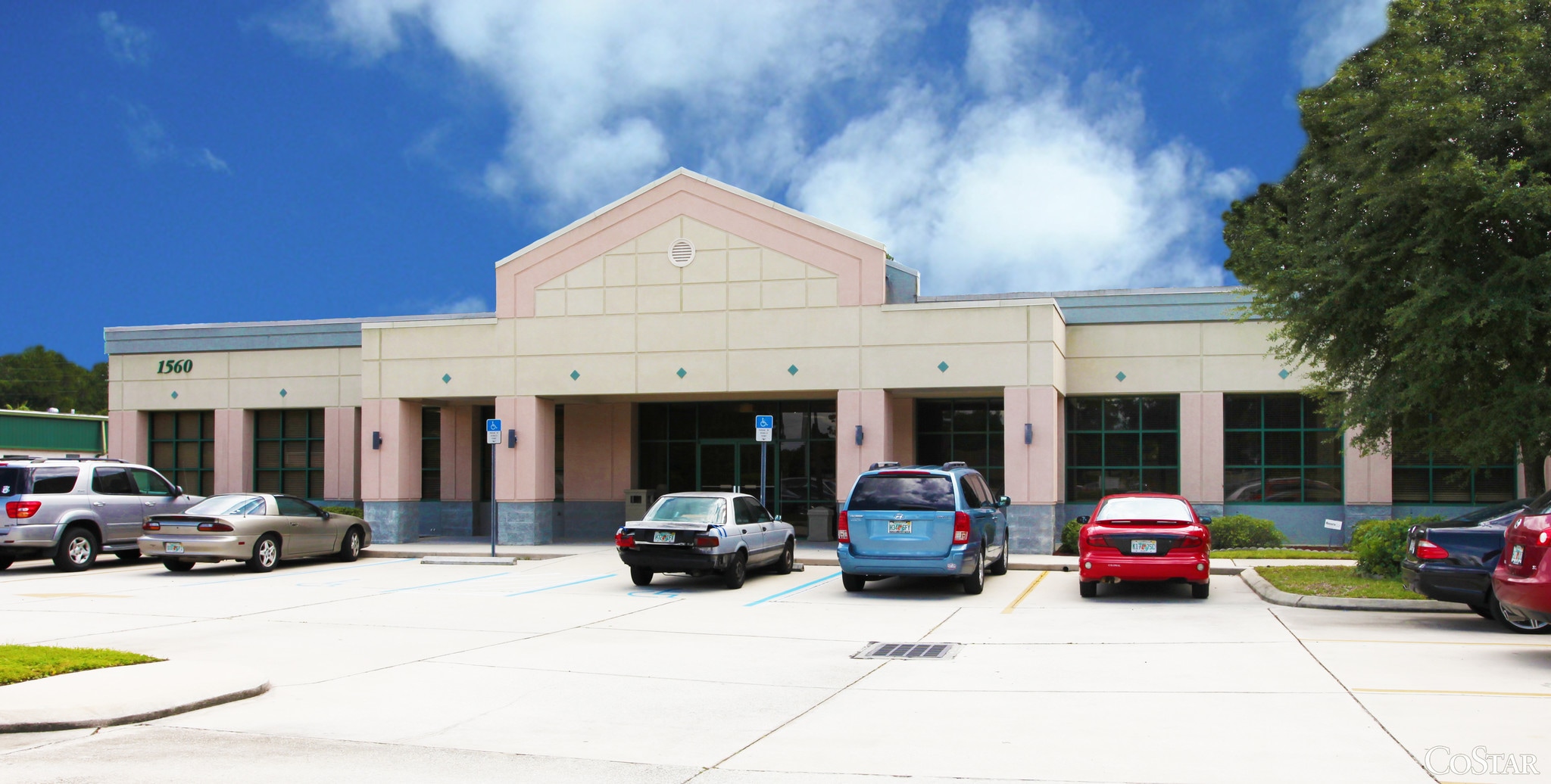 1560 Kingsley Ave, Orange Park, FL for Sale