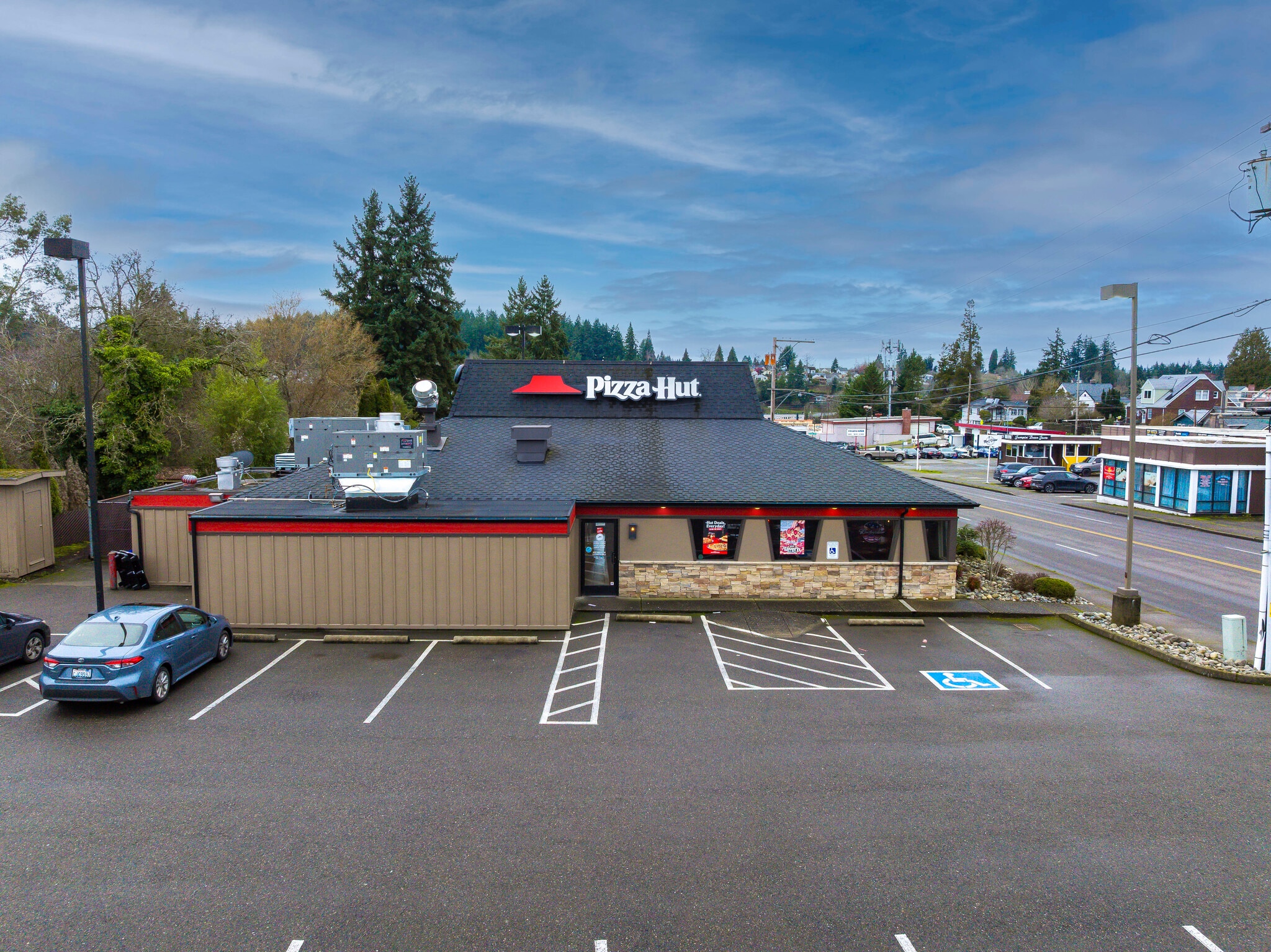 2119 6th St, Bremerton, WA for Sale