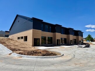 Bennington, NE Office/Retail - 8053 N 157th St