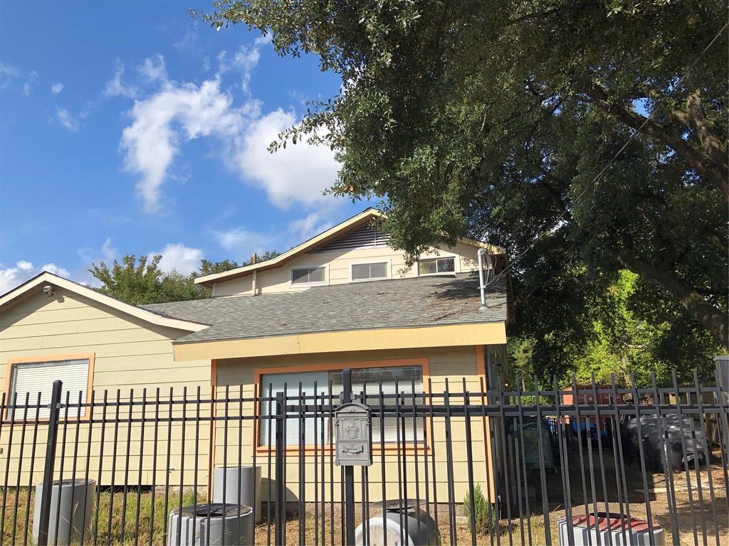 9317 Homestead Rd, Houston, TX for Rent