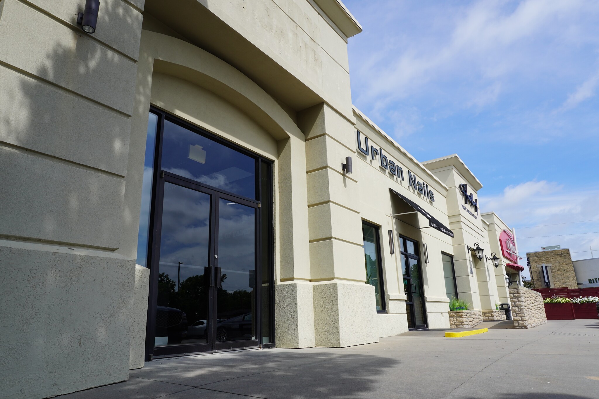 4809-4817 E Douglas Ave, Wichita, KS for Rent