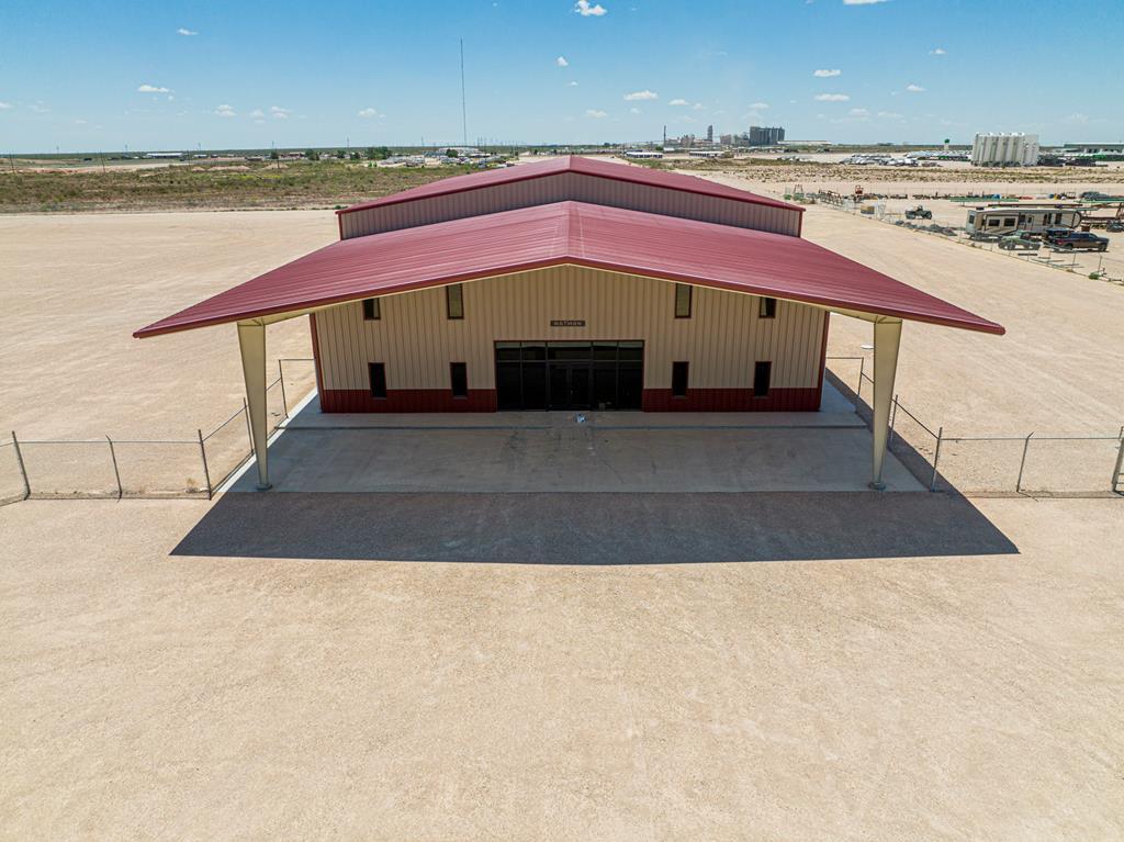 16690 W Basin St, Odessa, TX for Sale