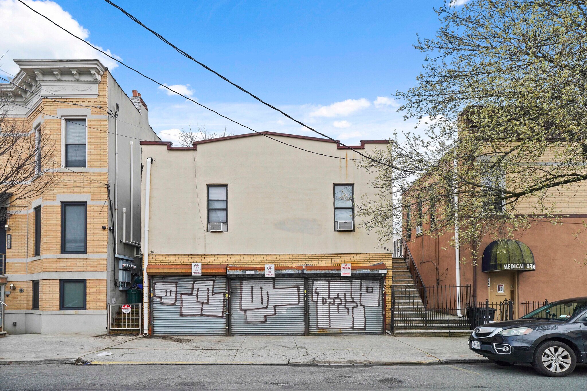 351 Onderdonk Ave, Flushing, NY for Sale