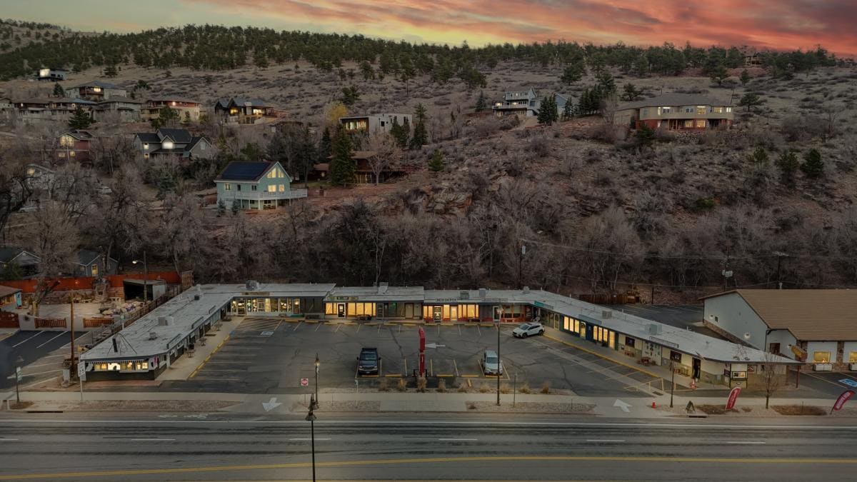 138 Main St, Lyons, CO for Sale