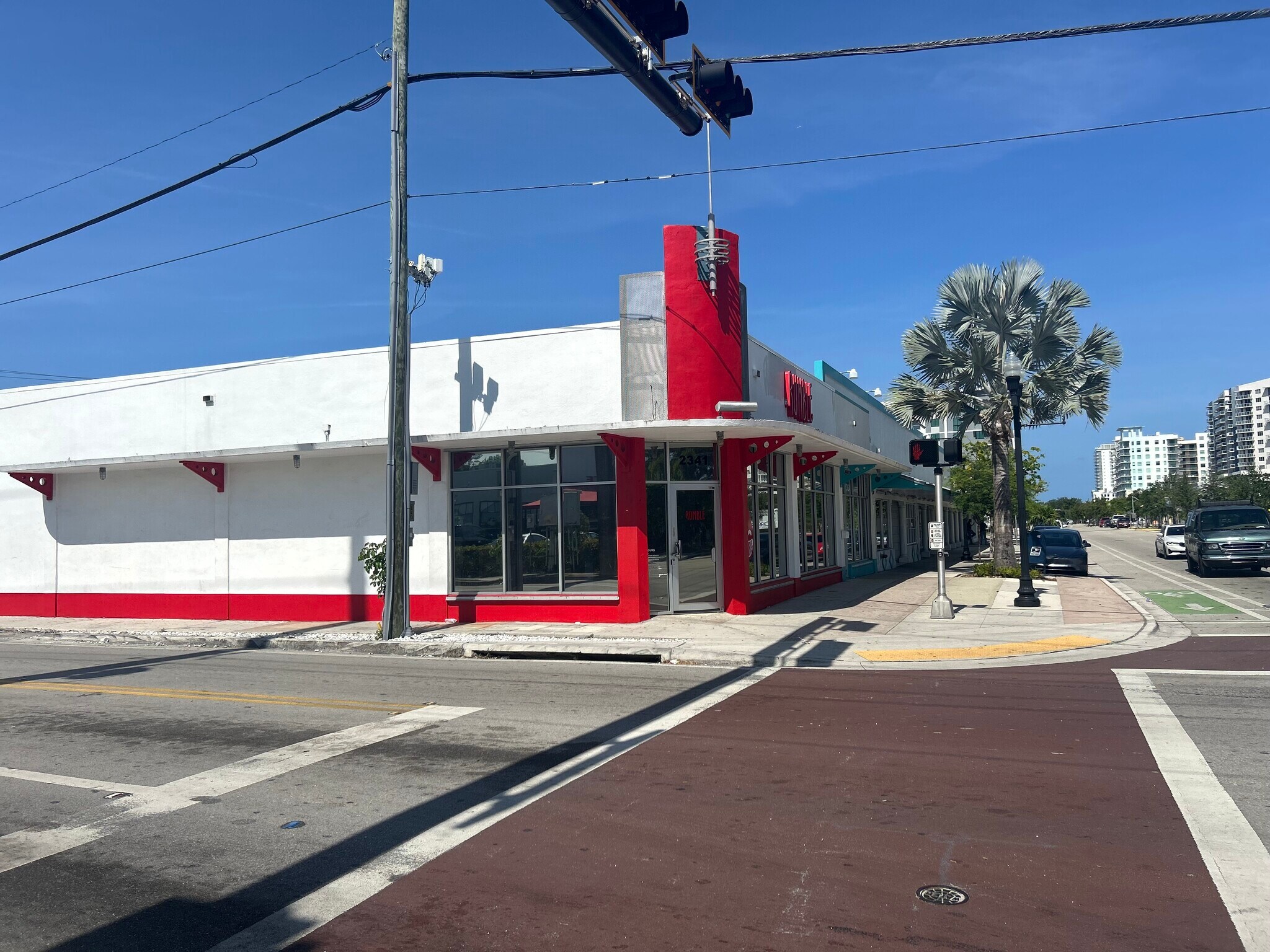 2341 Hollywood Blvd, Hollywood, FL for Rent