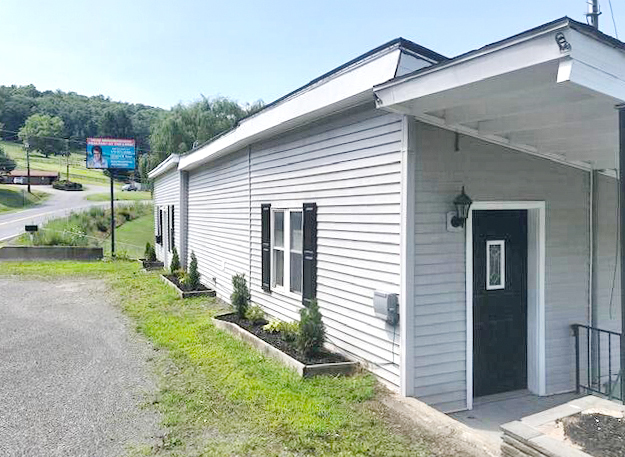 823 SR 307, Lake Winola, PA for Sale