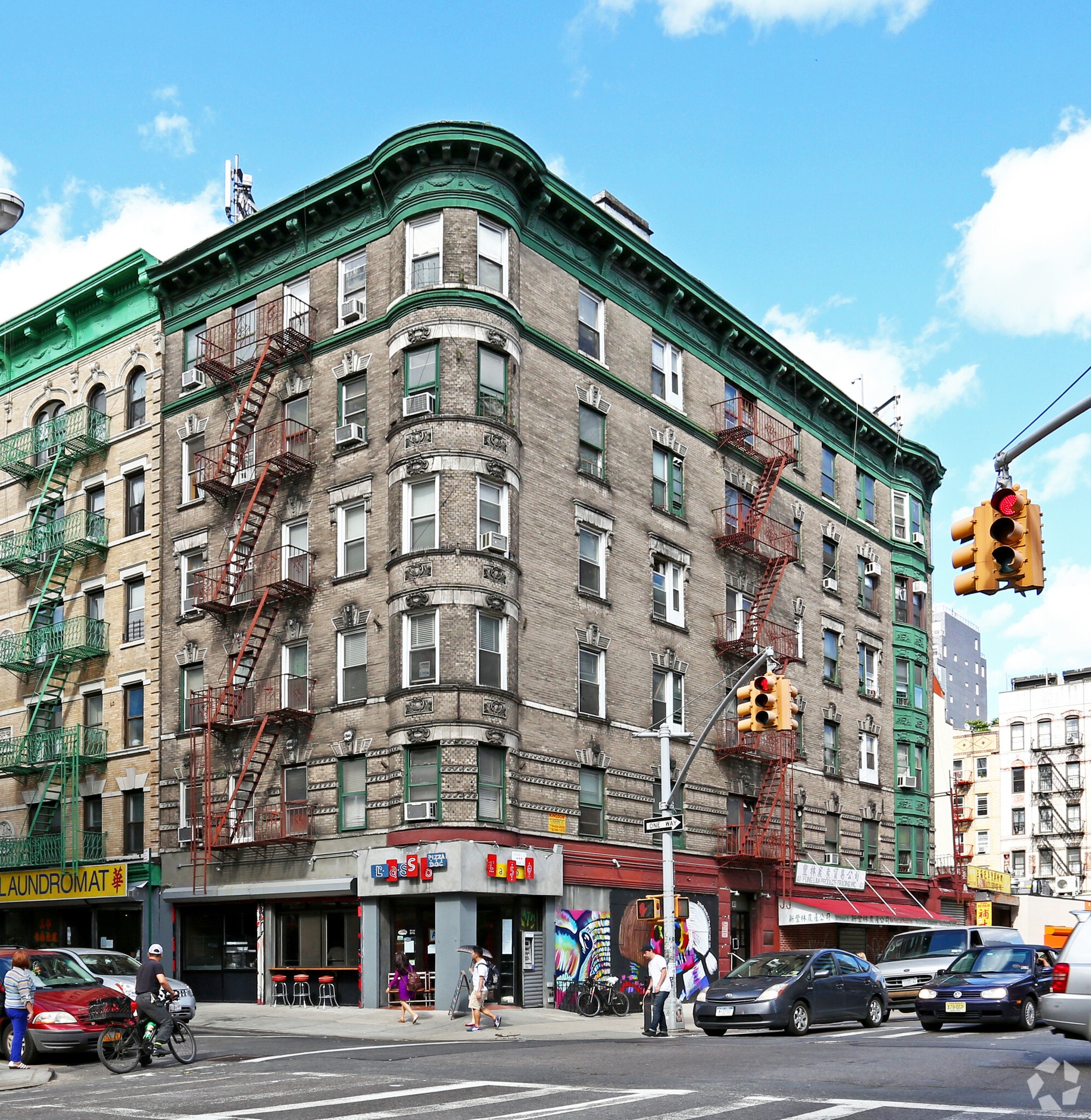 41 Kenmare St, New York, NY for Rent