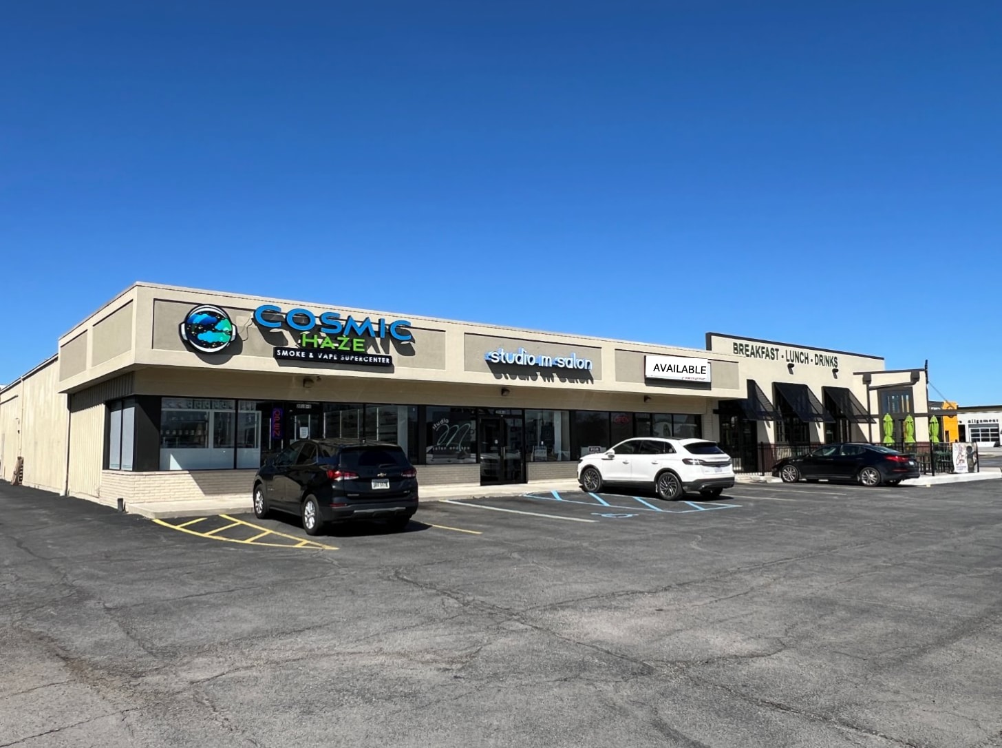 2018-2020 Tiffin Ave, Findlay, OH for Rent