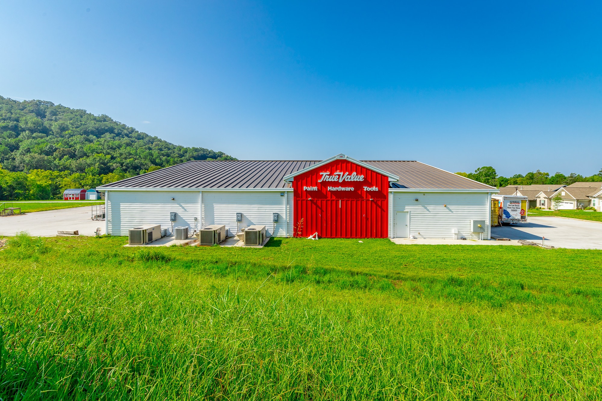 9814 E Brainerd Rd, Ooltewah, TN for Sale