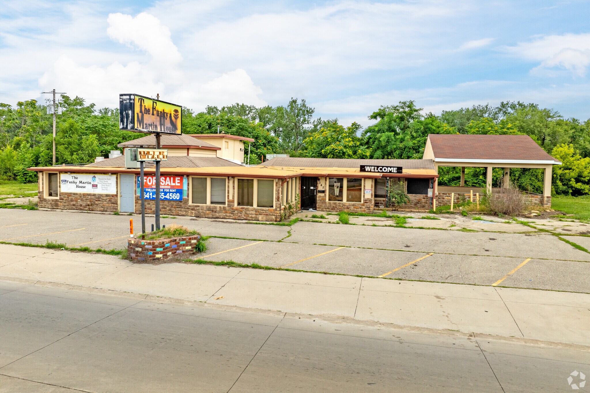 345 Richmond Ave, Ottumwa, IA for Sale