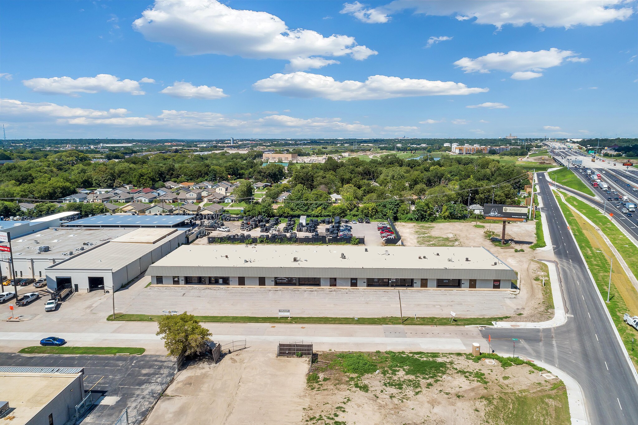 707 North Fwy, Fort Worth, TX for Rent