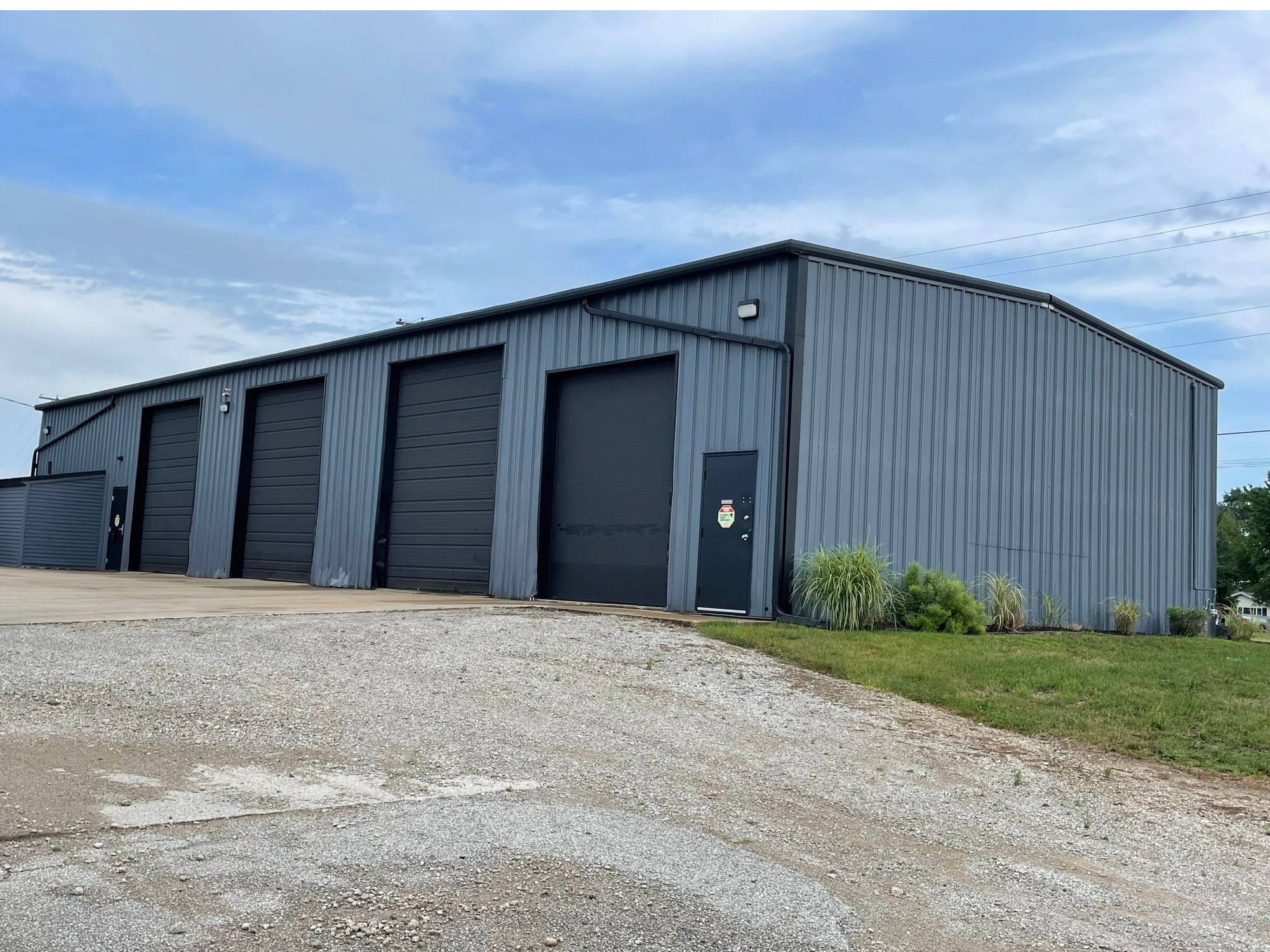 910 Hall Ave, Elkhart, IN for Rent