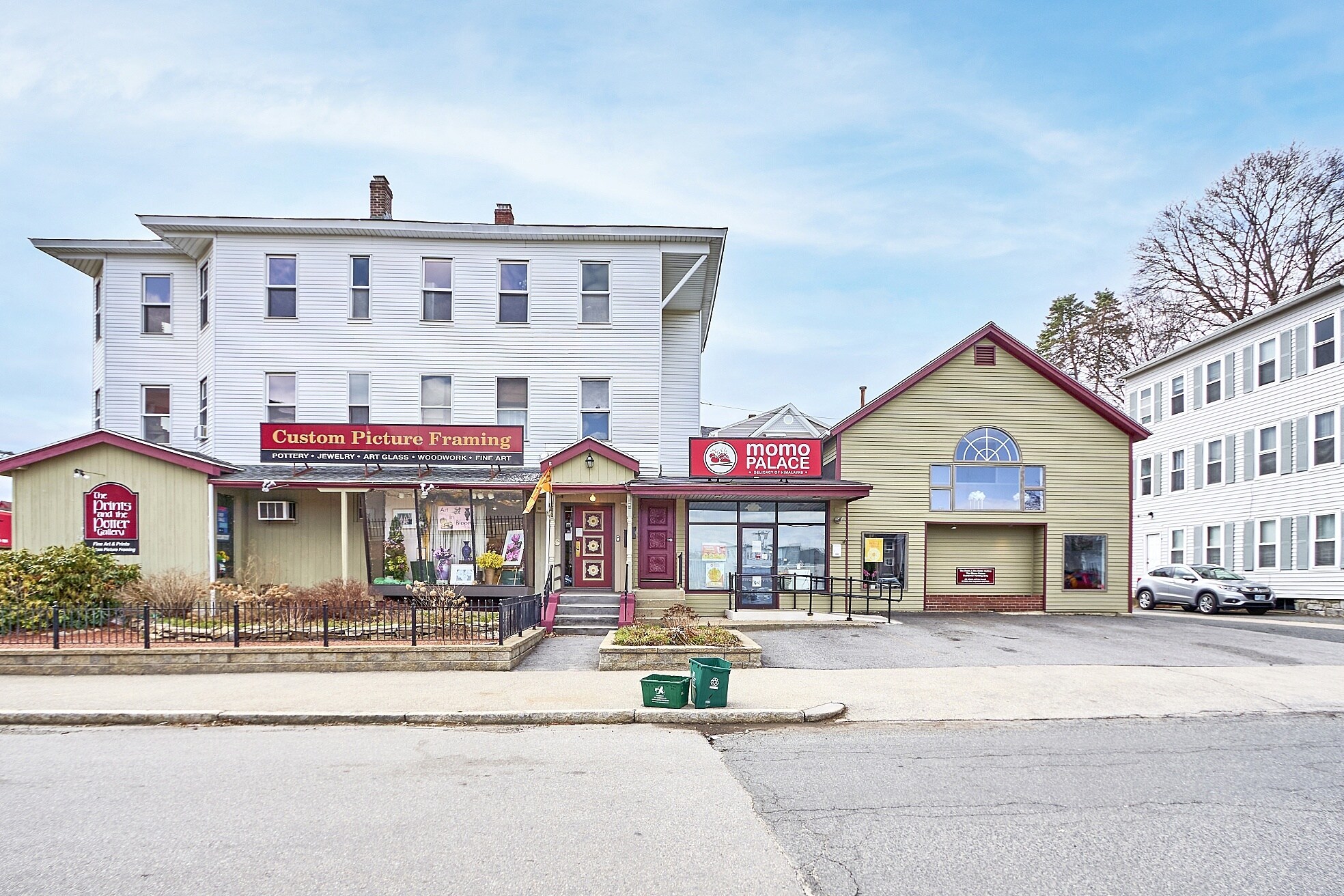 142 Highland St, Worcester, MA for Rent