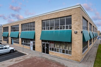 Concord, ON Warehouse - 411 Confederation Pky Concord, ON Warehouse - 411 Confederation Pky