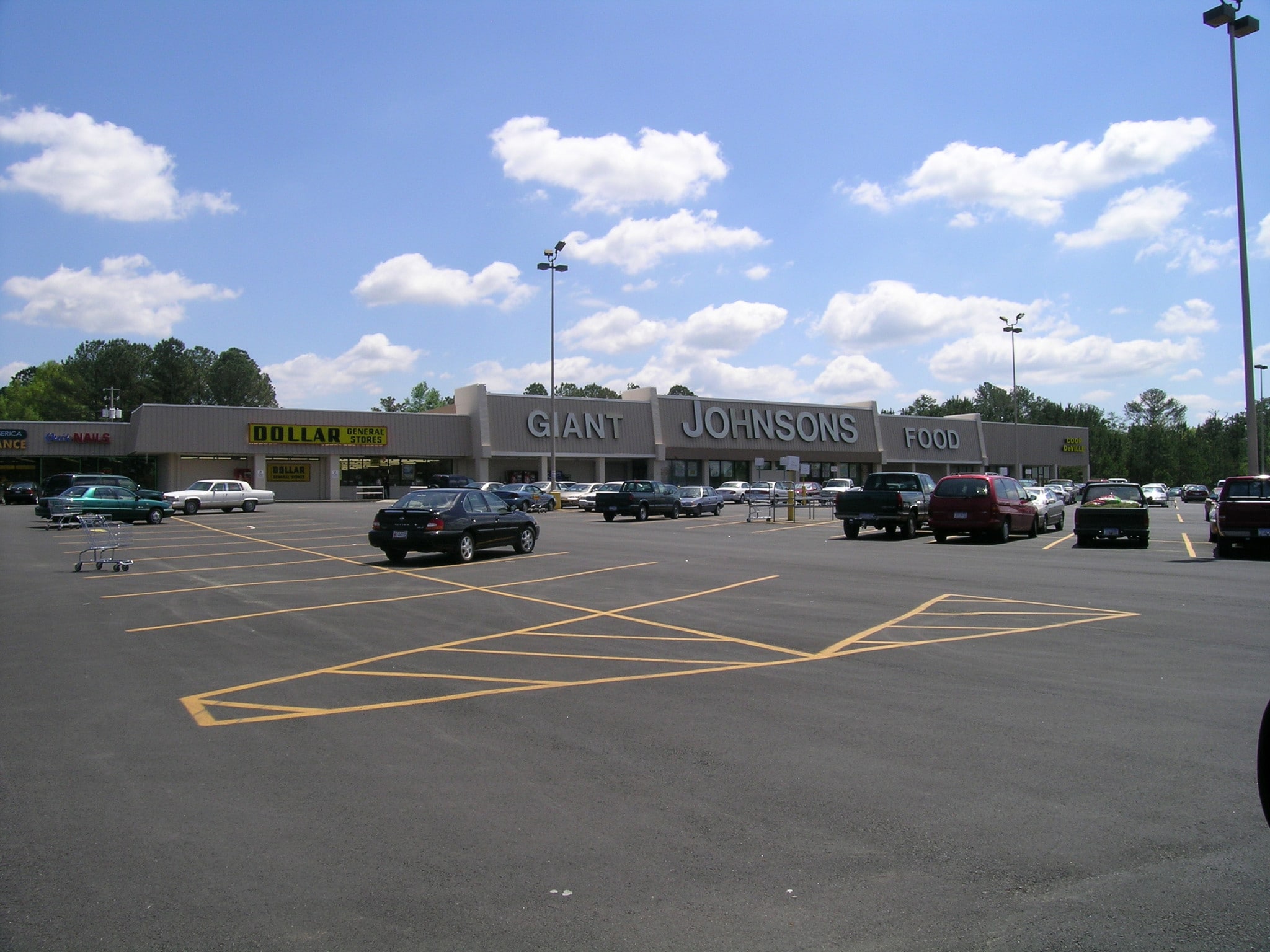 1720 Meighan Blvd, Gadsden, AL for Rent