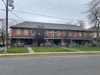 Peterborough, ON Apartments - 210 Perry St